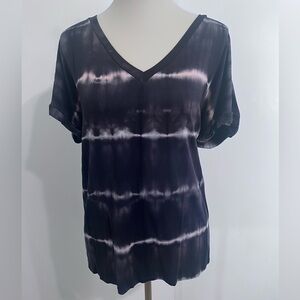 NWOT. Top Short Sleeve